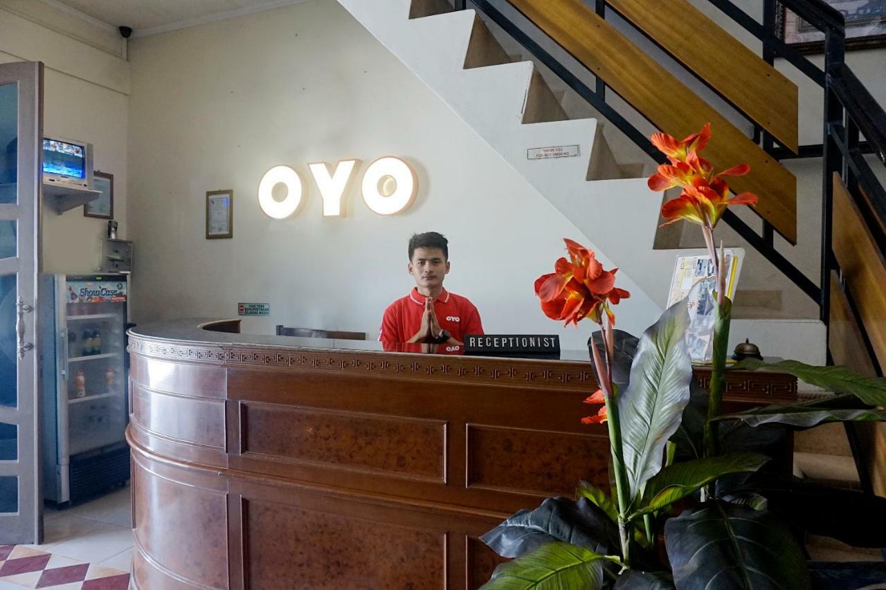 Oyo 627 Tirta Kencana Syariah Otel Pekanbaru Dış mekan fotoğraf