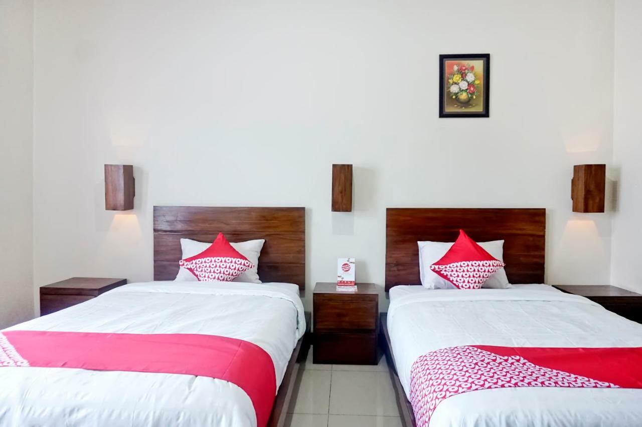 Oyo 627 Tirta Kencana Syariah Otel Pekanbaru Dış mekan fotoğraf