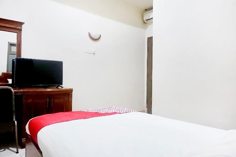Oyo 627 Tirta Kencana Syariah Otel Pekanbaru Dış mekan fotoğraf